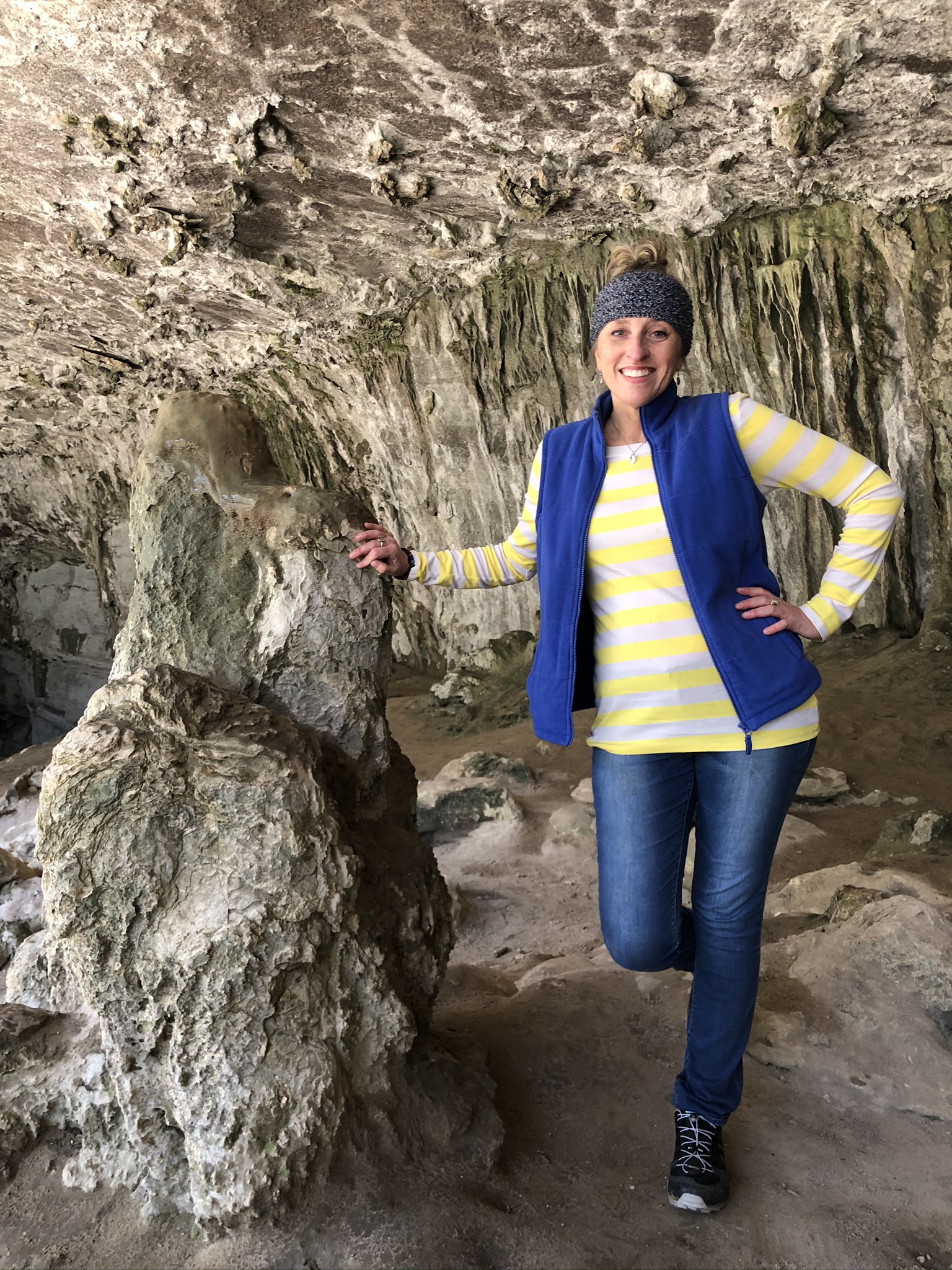 Indian rockhouse trail