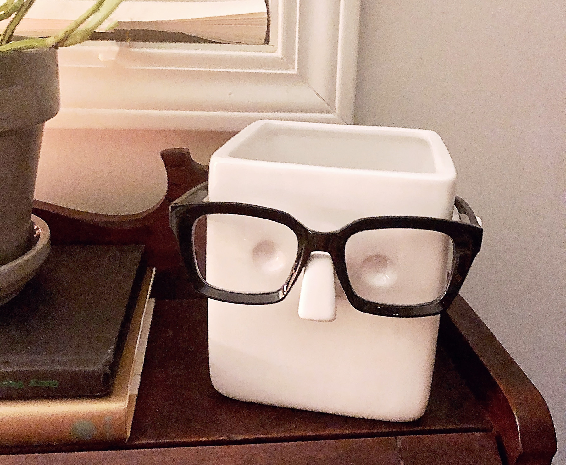 whimsical face planter